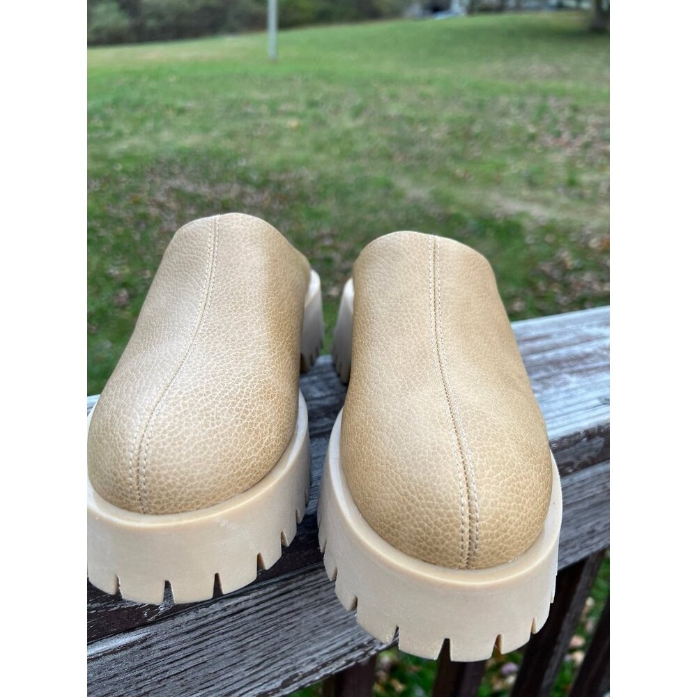 New CALIA by Carrie Underwood Kendra Vegan Leather Chunky Clogs | Tan Size 8 - Picture 2 of 6